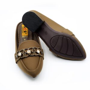 luxery elegent pumpy slipper